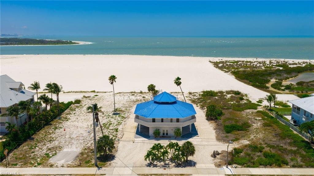 House in Fort Myers Beach, Florida, United States 2 - 17856326