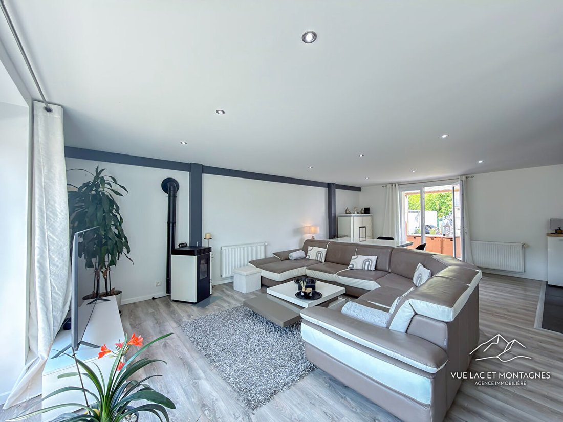 Villa in Massongy, Auvergne-Rhône-Alpes, France 3 - 17856229