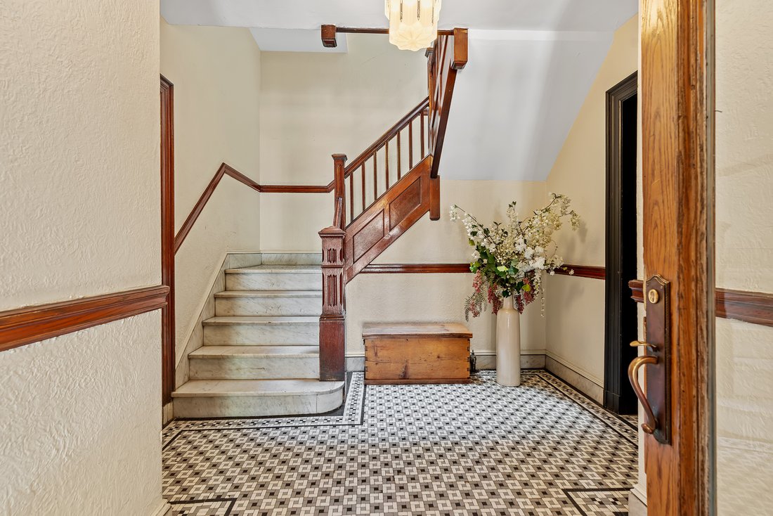 Condo in Brookline, Massachusetts, United States 4 - 17857300