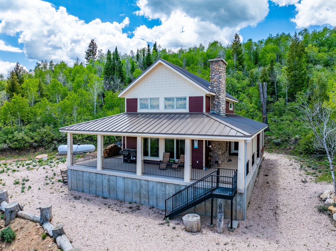 House in Garden, Utah, United States 4 - 17854697