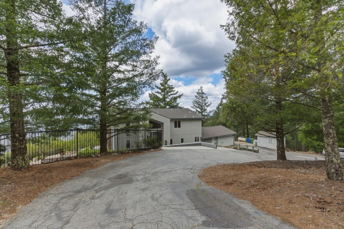 House in Los Gatos, California, United States 3 - 17851515