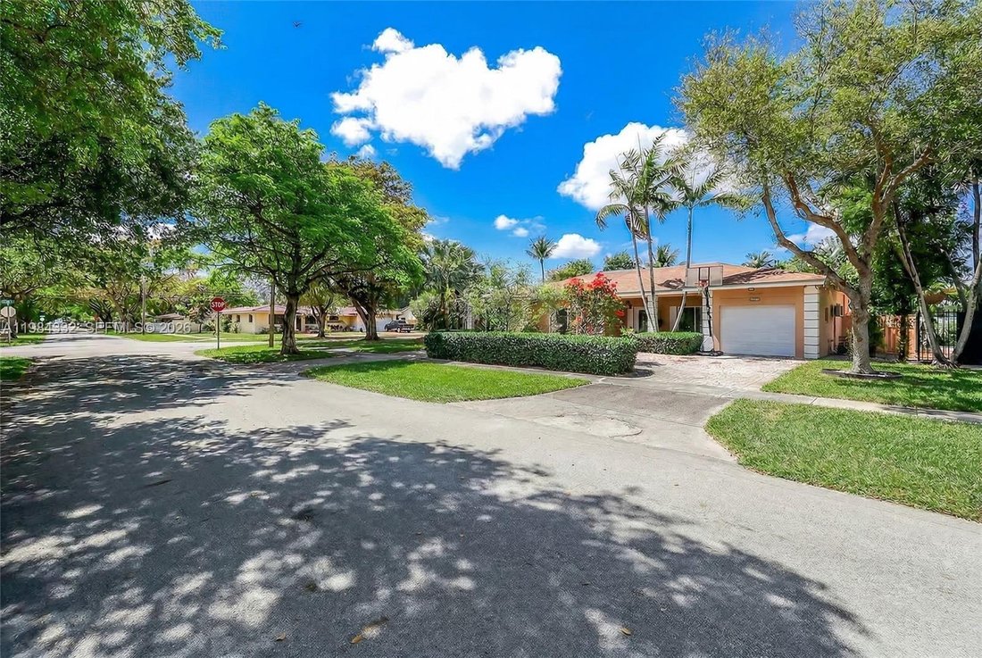 House in Miami Springs, Florida, United States 3 - 17851791