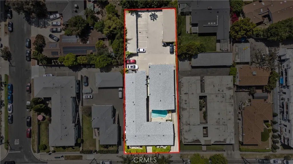 Los Angeles, California, United States 2 - 17855302