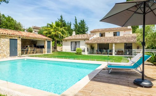 Villa in Mougins, Provence-Alpes-Côte d'Azur, France 1