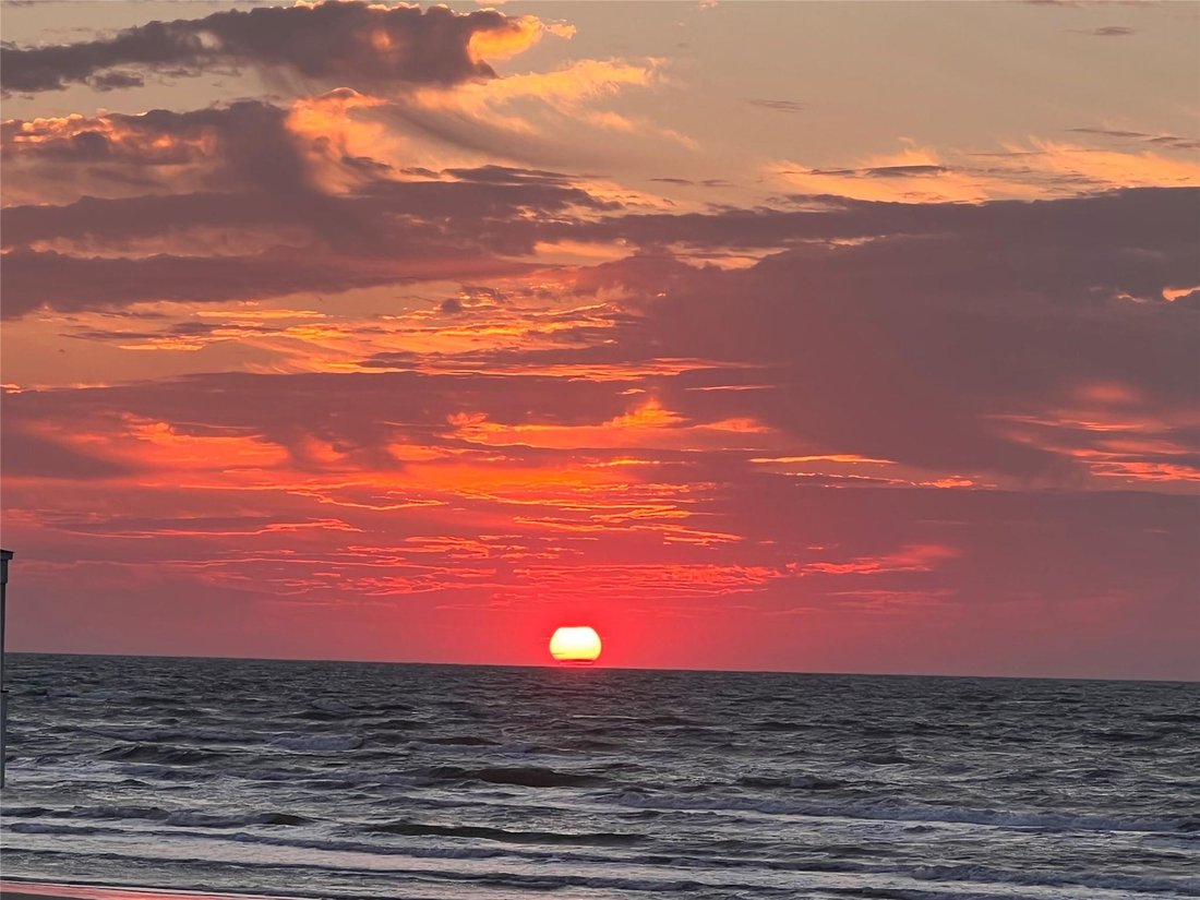 House in Galveston, Texas, United States 4 - 17855102