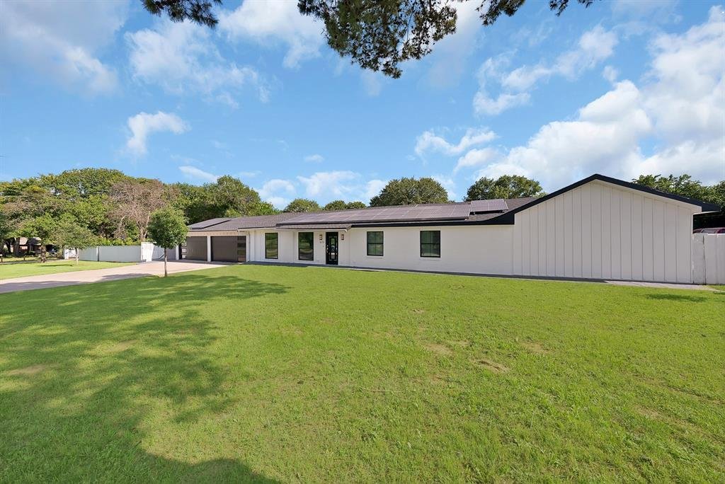 House in Springtown, Texas, United States 3 - 17855718
