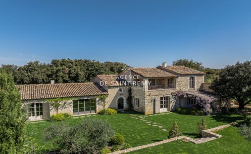 Villa in Eygalières, Provence-Alpes-Côte d'Azur, France 1