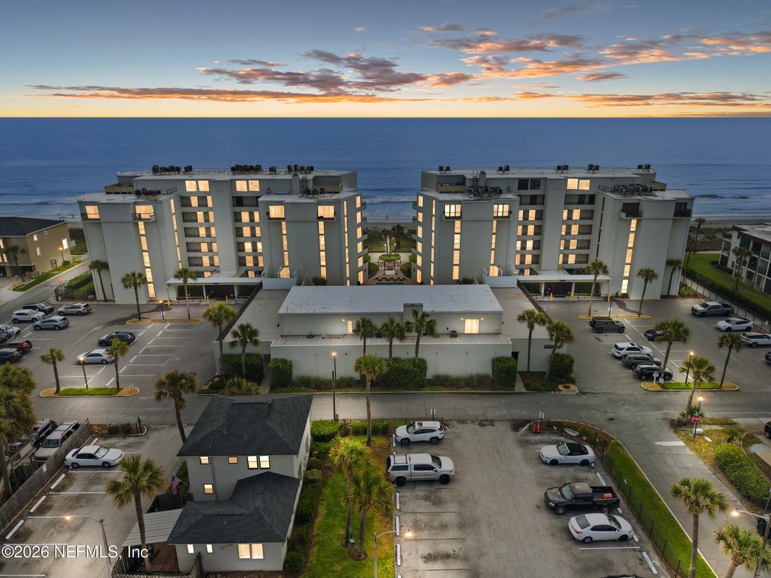Condo in Jacksonville Beach, Florida, United States 1 - 17854626