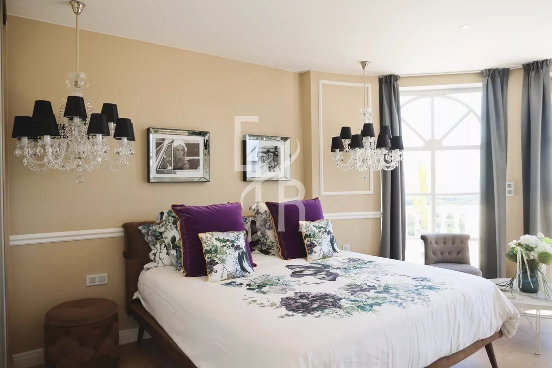 House in Les Termes, Mandelieu-la-Napoule, France 5 - 17851639
