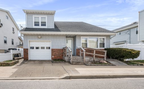 House in Long Beach, New York, United States 1