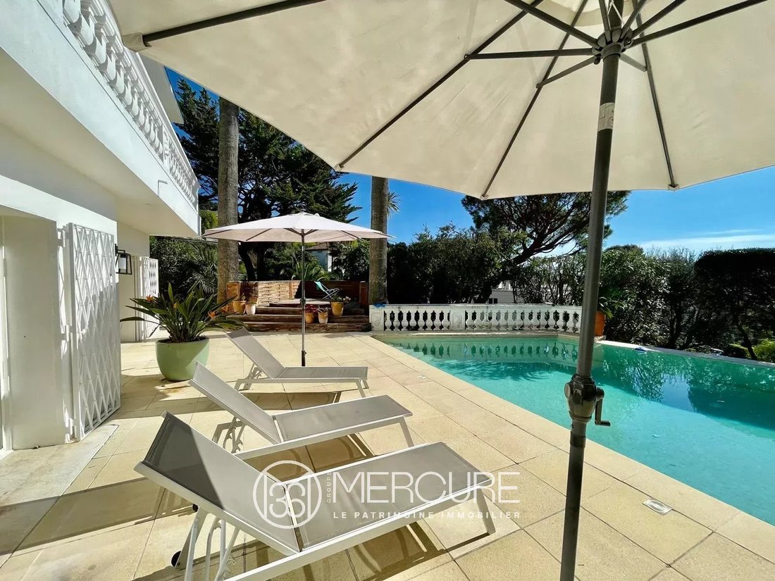 Villa in Sainte Catherine, Le Cannet, France 2 - 17853132