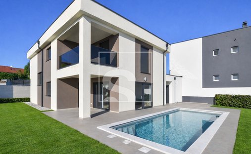 Casa en Poreč, Istria, Croacia 1