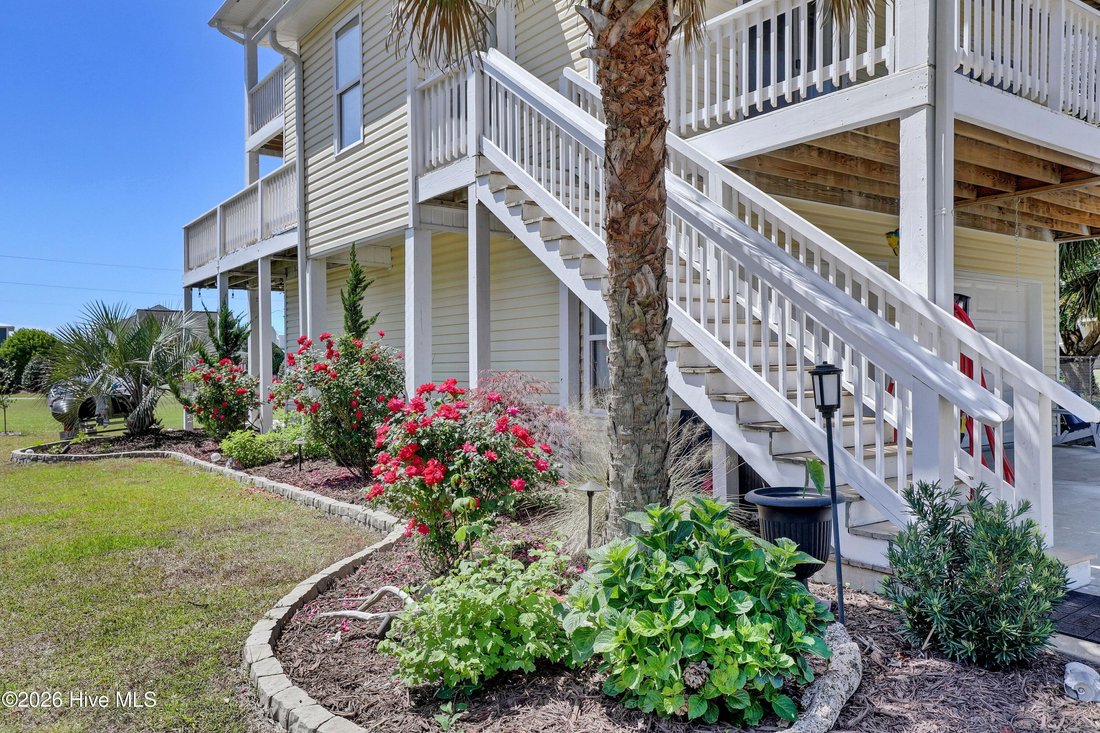 House in North Topsail Beach, North Carolina, United States 2 - 17854576