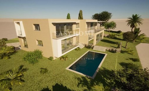 Villa in Brusquet-Retenaou-Devens, Vallauris, France 1