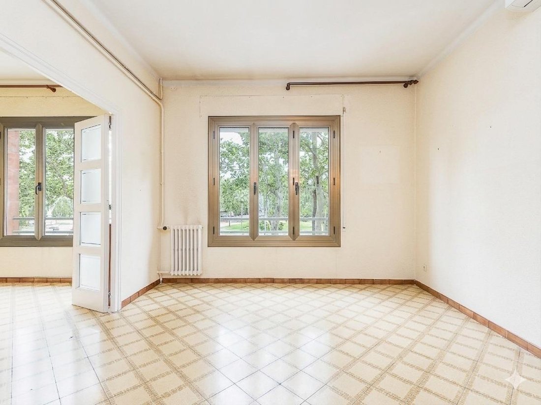 Apartment in Ciutat Vella, Barcelona, Spain 4 - 17852947