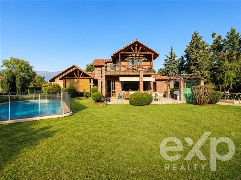 House in Chicureo, Santiago Metropolitan Region, Chile 1 - 17856343