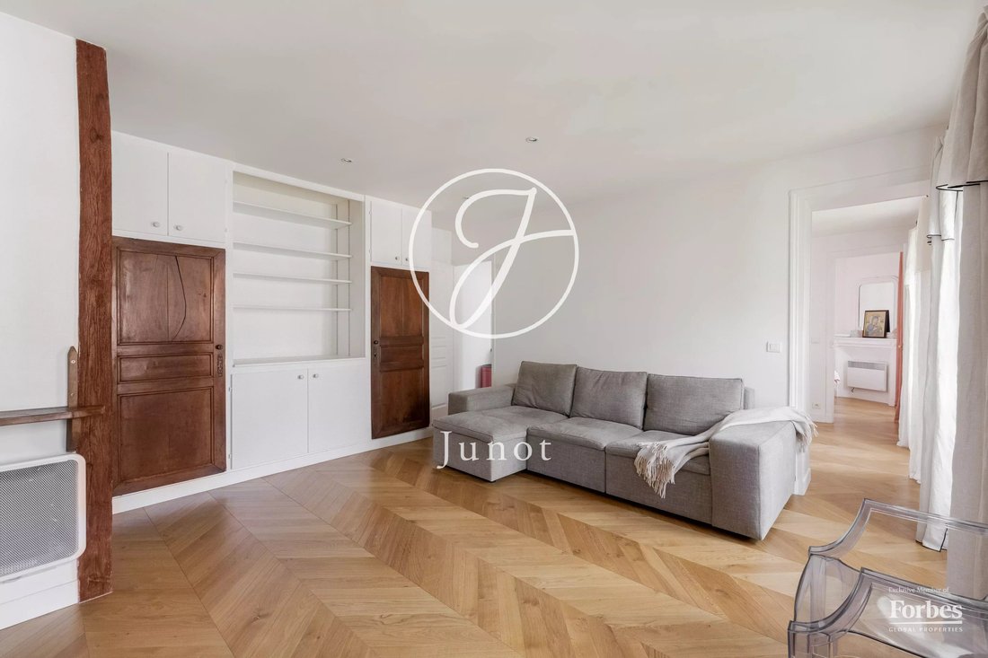 Apartment in Lorette-Martyrs, Paris 9e Arrondissement, Paris 4 - 17853186