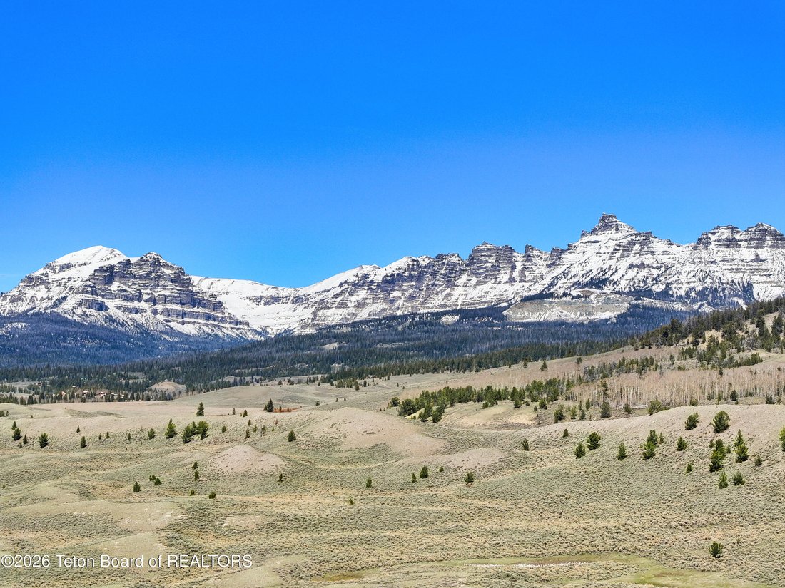 Land in Dubois, Wyoming, United States 2 - 17384360