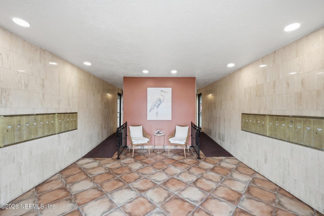 Condo in Jacksonville Beach, Florida, United States 2 - 17854626