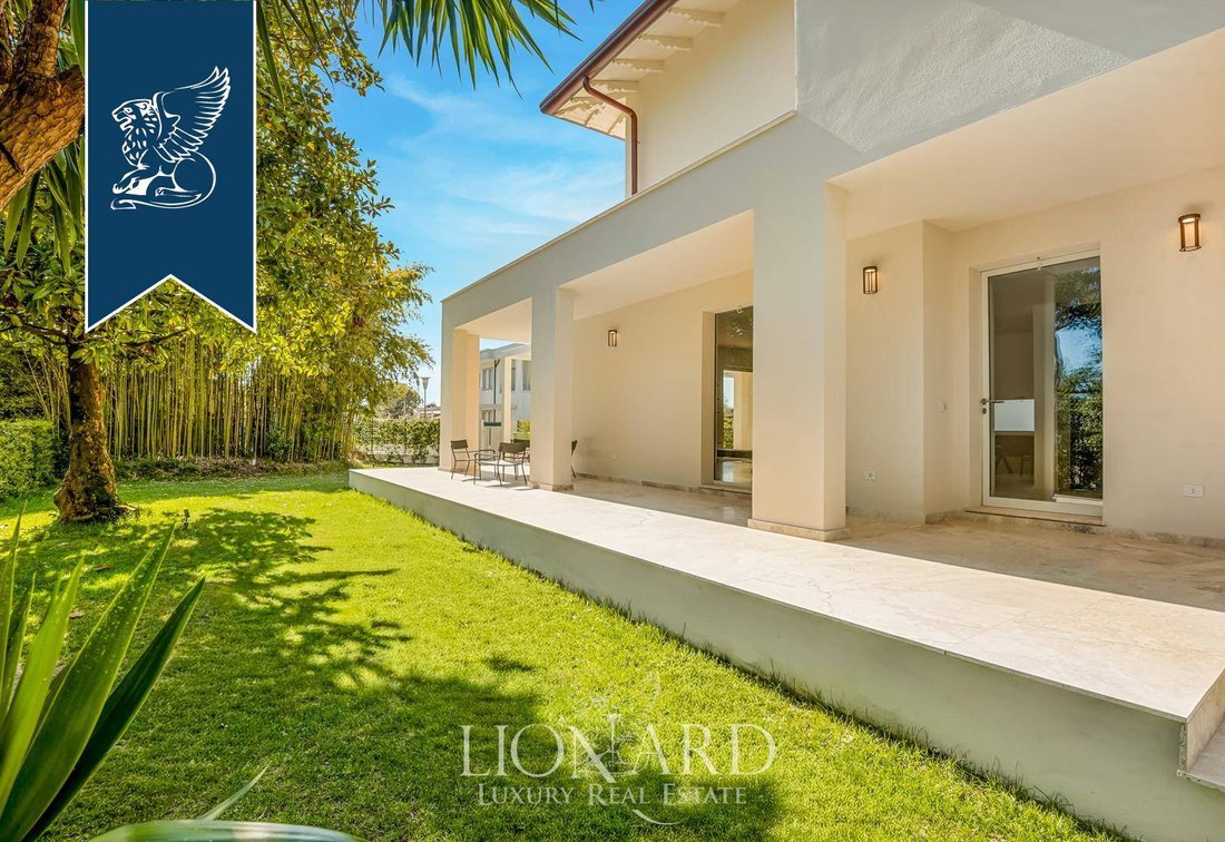 Villa in Caranna-Vaiana, Forte dei Marmi, Tuscany 2 - 17856474