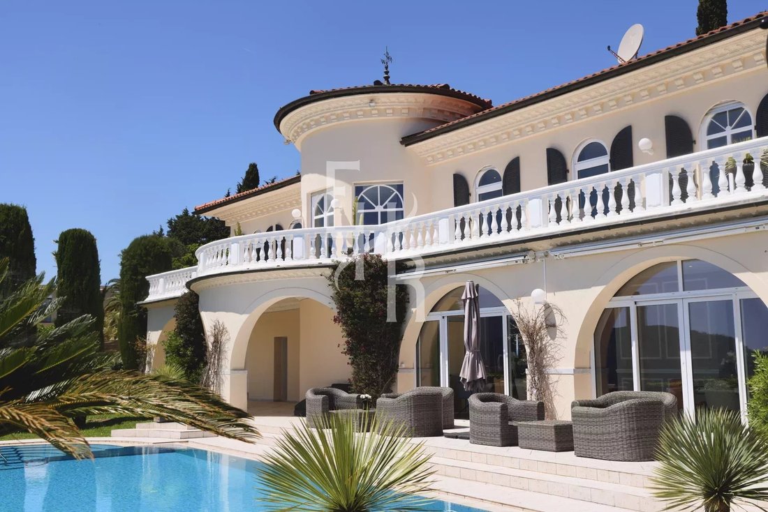 House in Les Termes, Mandelieu-la-Napoule, France 1 - 17851639