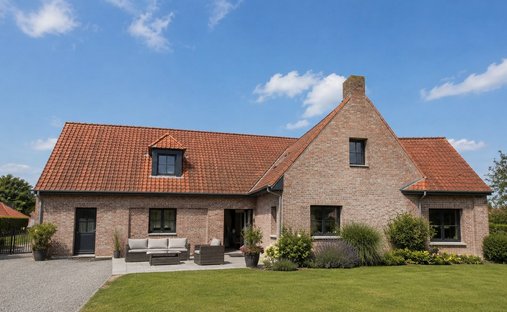 House in Cysoing, Hauts-de-France, France 1