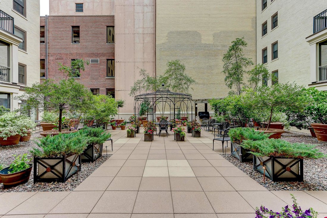 Condo in Madison, Wisconsin, United States 4 - 17851494