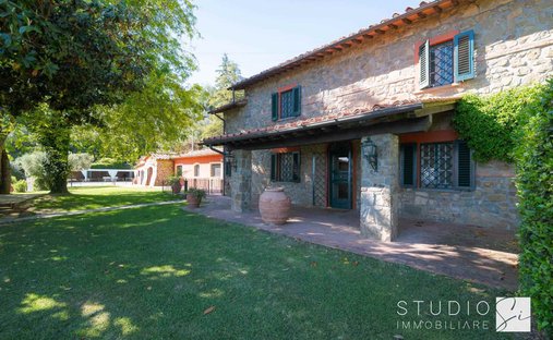 Estate in Casina Rossa - Zona Nord, Montecatini Terme, Tuscany 1