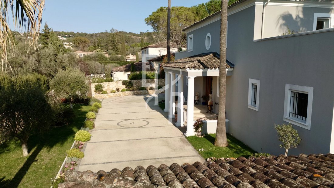 House in Mougins, Provence-Alpes-Côte d'Azur, France 2 - 17851692
