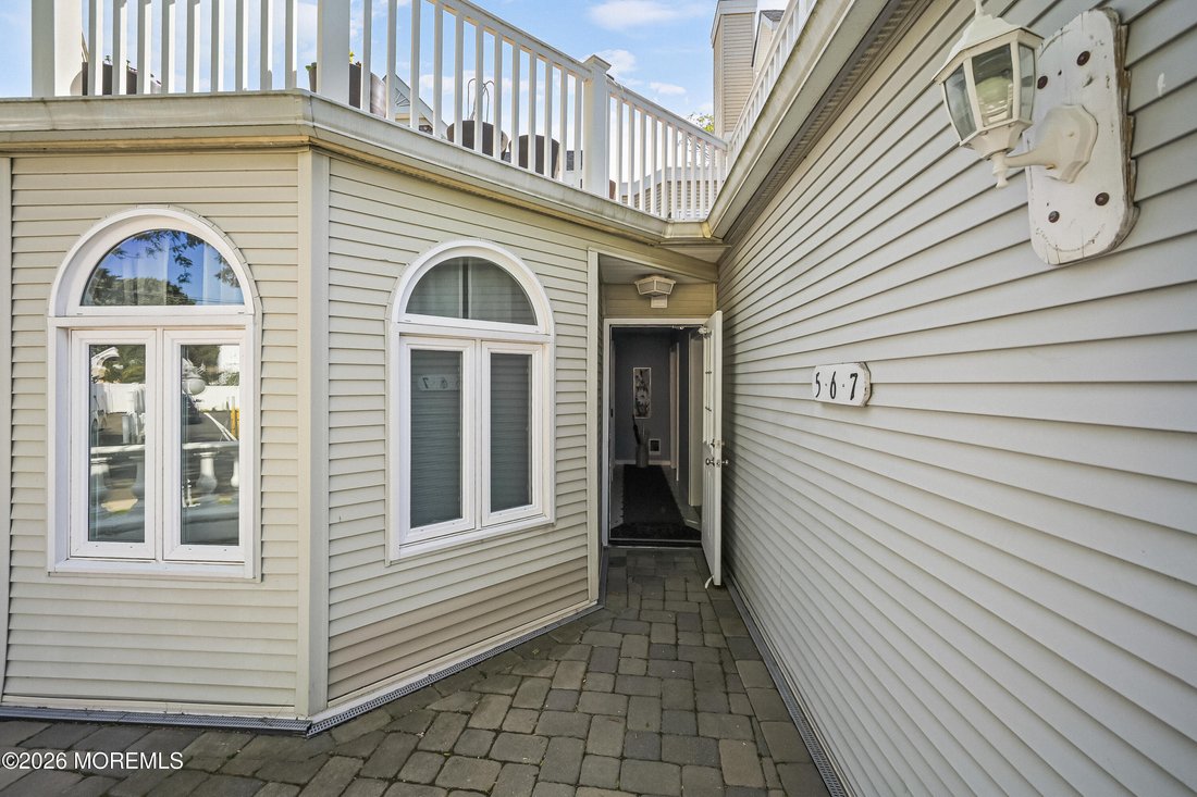 Condo in Union Beach, New Jersey, United States 5 - 17844055