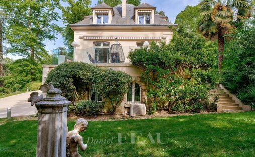 Haus in Rueil-Malmaison, Île-de-France, Frankreich 1