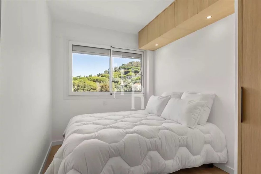 Apartment in Font de Veyre, Cannes, France 5 - 17851375