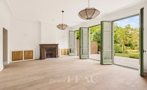 House in Le Centre, Meudon, France 1