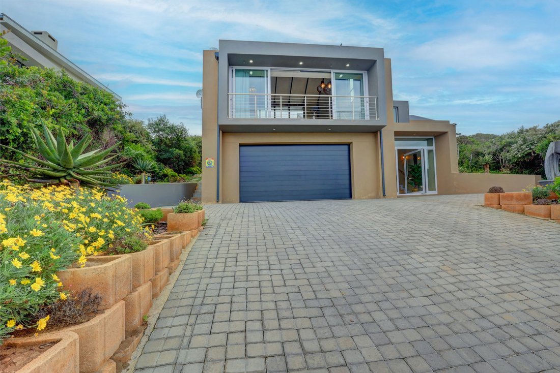 House in Moquini Coastal Estate, Western Cape, South Africa 4 - 17854442