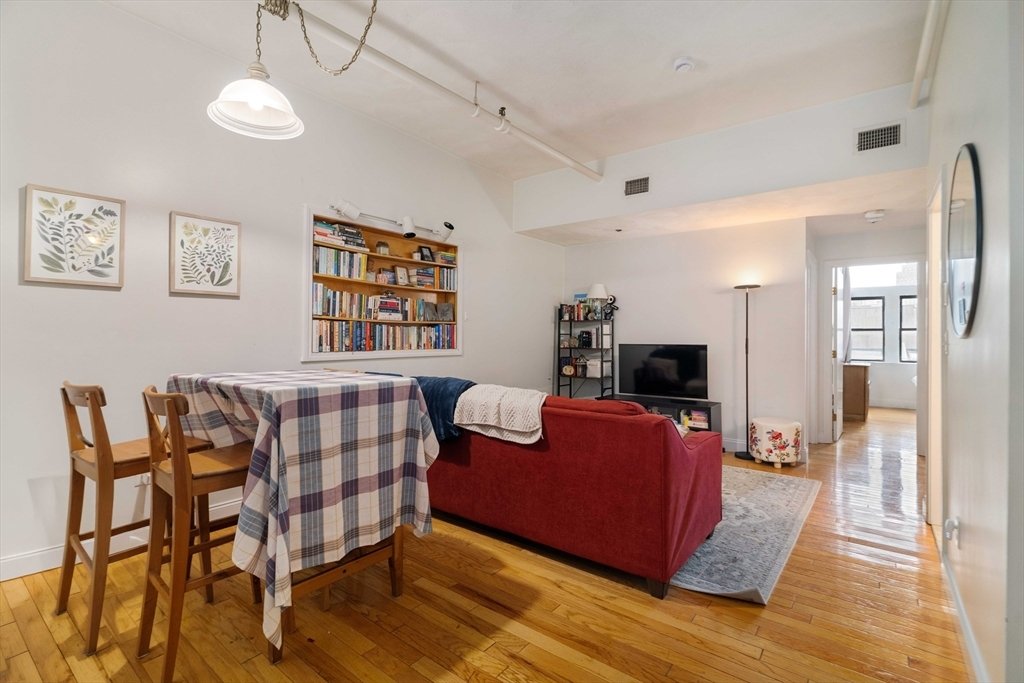 House in Boston, Massachusetts, United States 1 - 17852755
