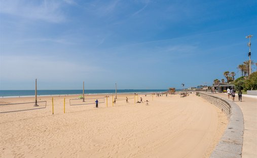 Wohnung in Carcavelos und Parede, Lissabon, Portugal 1