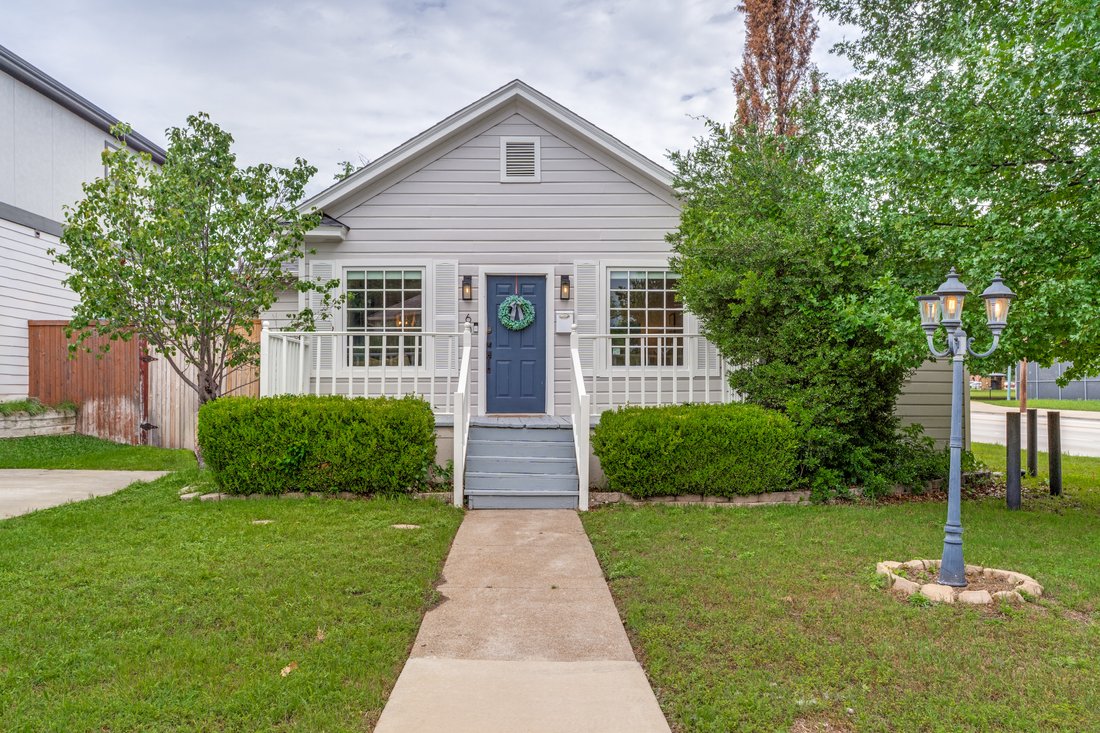 House in Dallas, Texas, United States 1 - 17852433