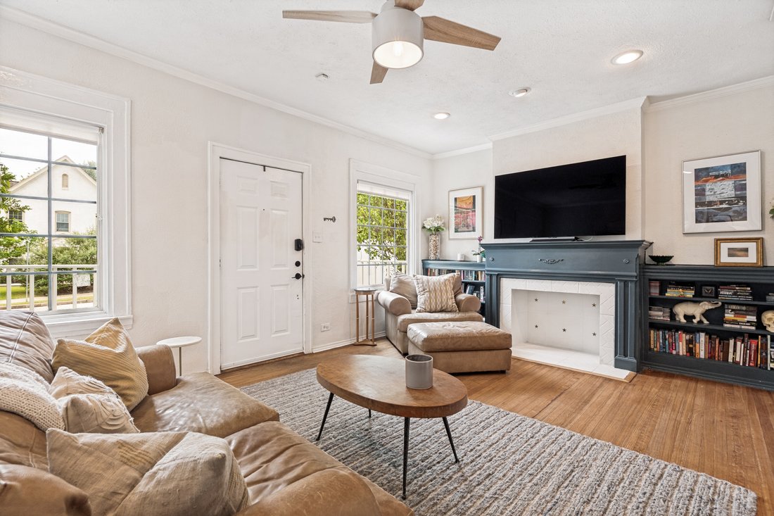 House in Dallas, Texas, United States 3 - 17852433