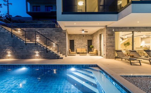 Villa à Dugi Rat, Split-Dalmatie, Croatie 1