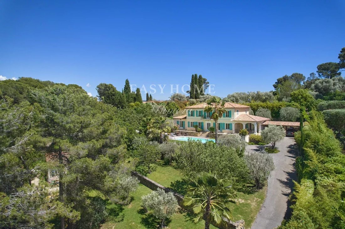 House in Mougins, Provence-Alpes-Côte d'Azur, France 3 - 17851499