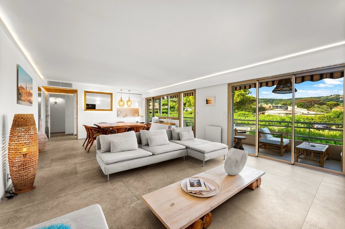 Apartment in Gassin, Provence-Alpes-Côte d'Azur, France 4 - 17854741