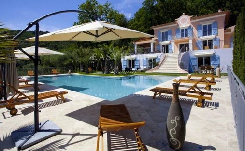 Haus in Grasse, Provence-Alpes-Côte d'Azur, Frankreich 1