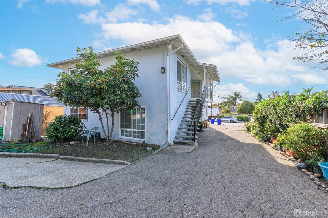 San Leandro, California, United States 1 - 17854282