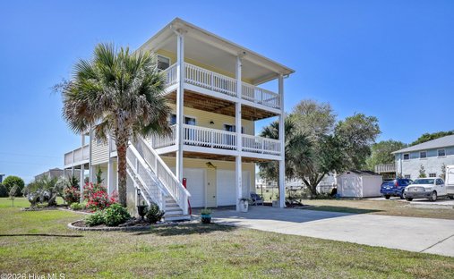 House in North Topsail Beach, North Carolina, United States 1