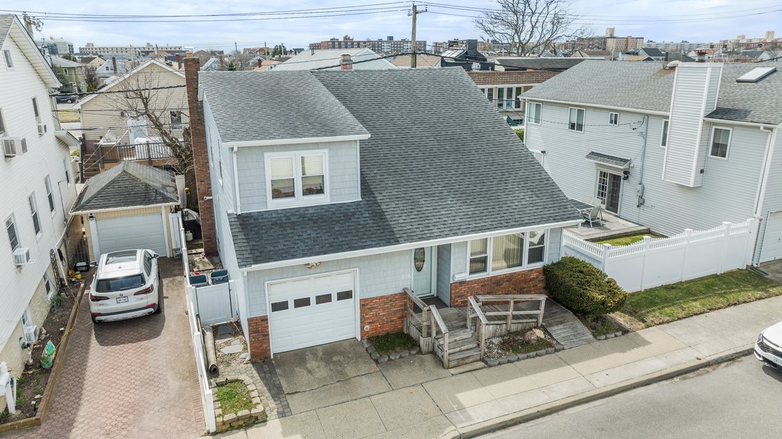 House in Long Beach, New York, United States 2 - 17856036