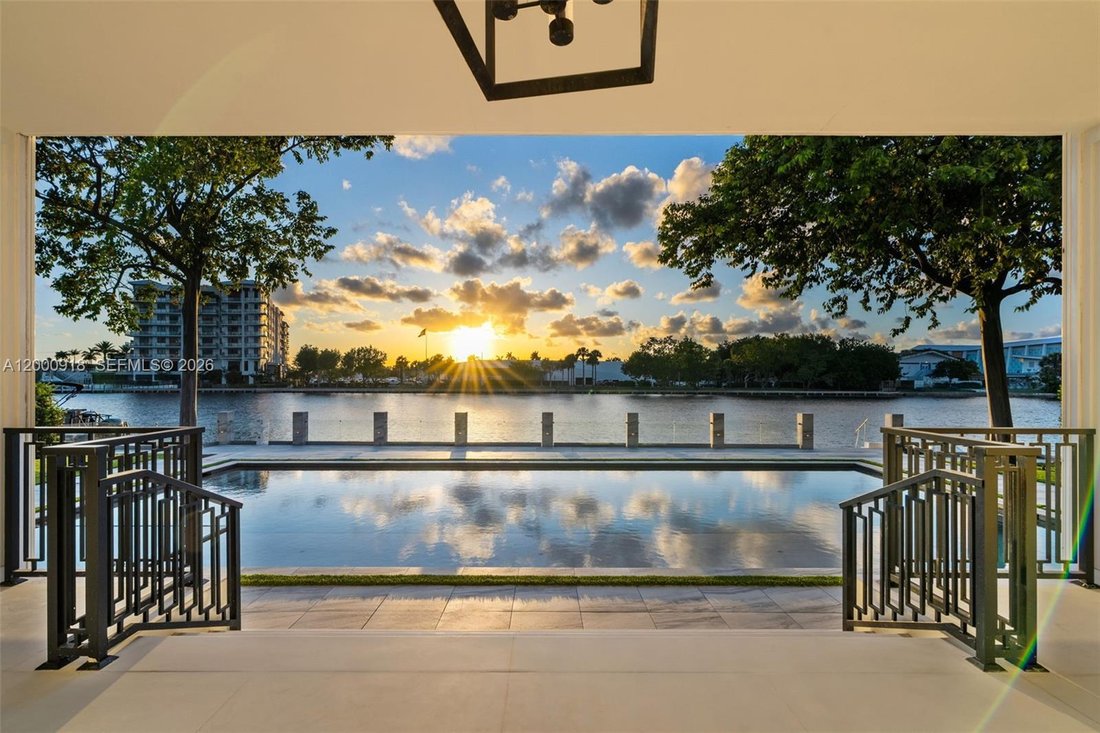 Maison à Fort Lauderdale, Floride, États-Unis 3 - 17853809