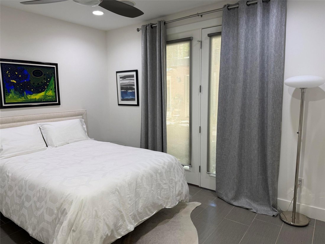 Condo in Austin, Texas, United States 4 - 17855276