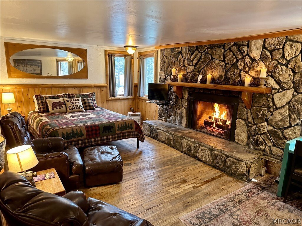 Big Bear Lake, California, United States 5 - 17854470