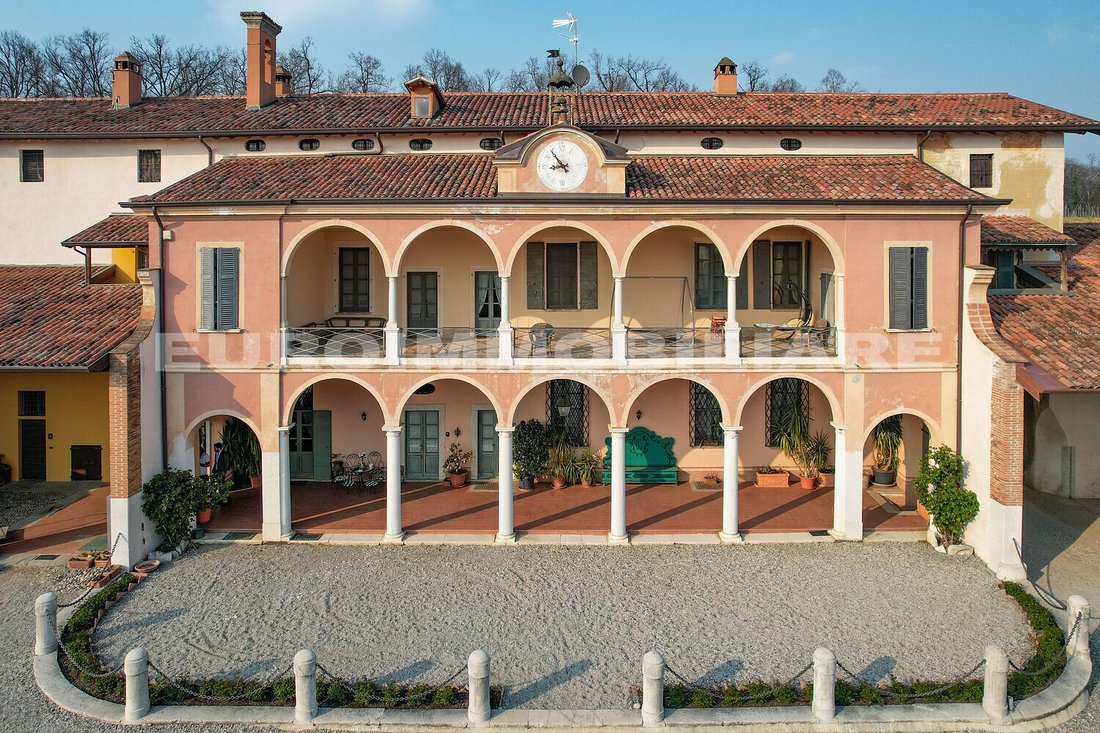 Country House in Capriano del Colle, Lombardy, Italy 1 - 17851733