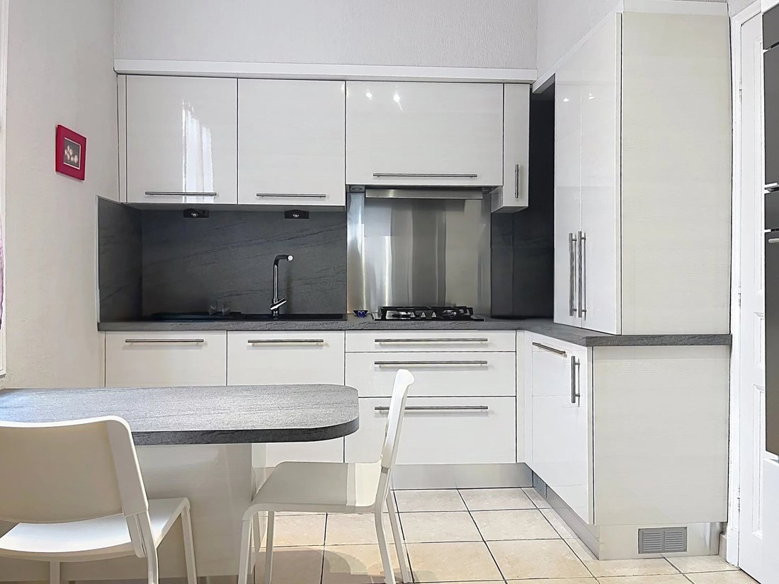 Townhouse in Nice, Provence-Alpes-Côte d'Azur, France 4 - 17852984